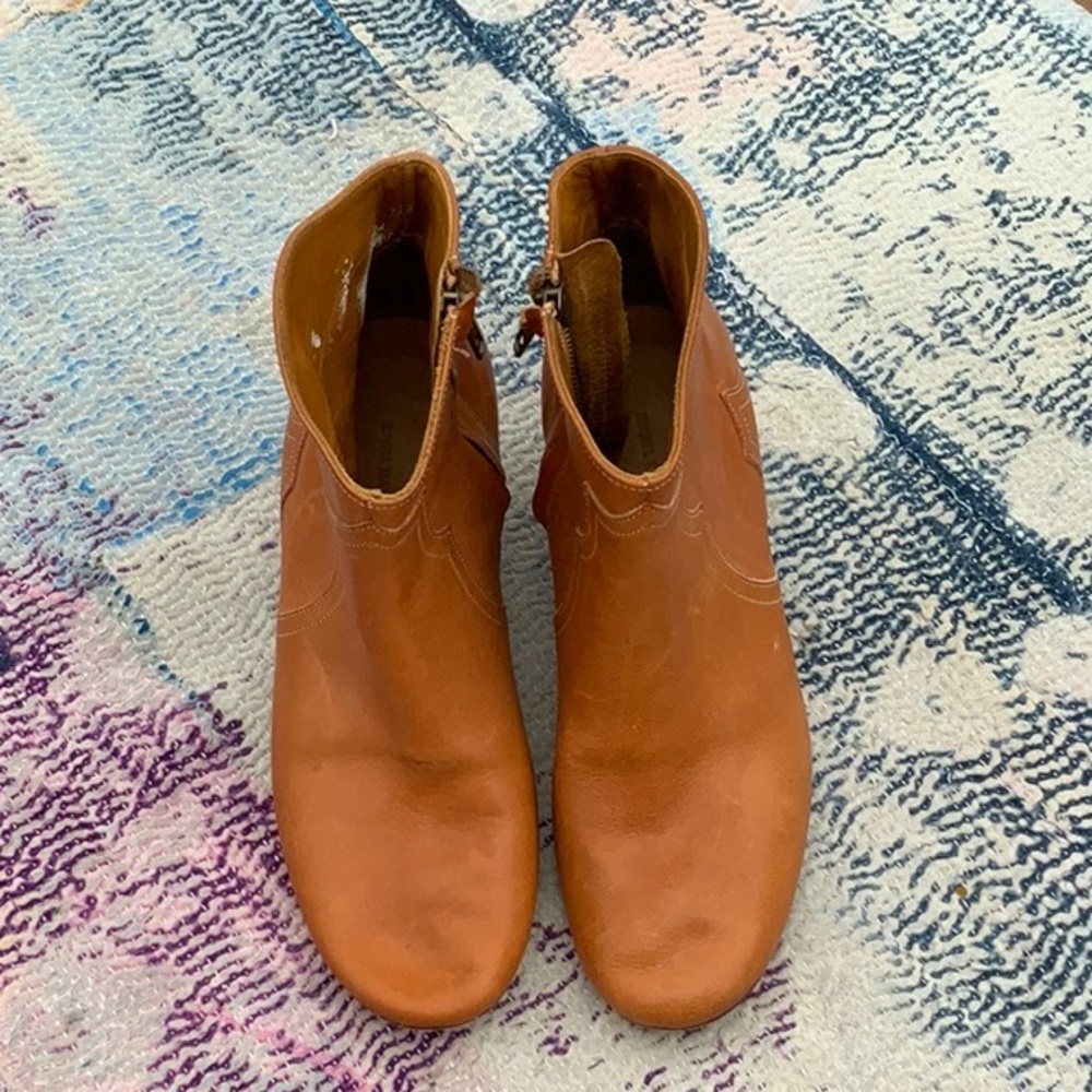 ISABEL MARANT 37  “DACKEN” TAN LEATHER BOOTIES